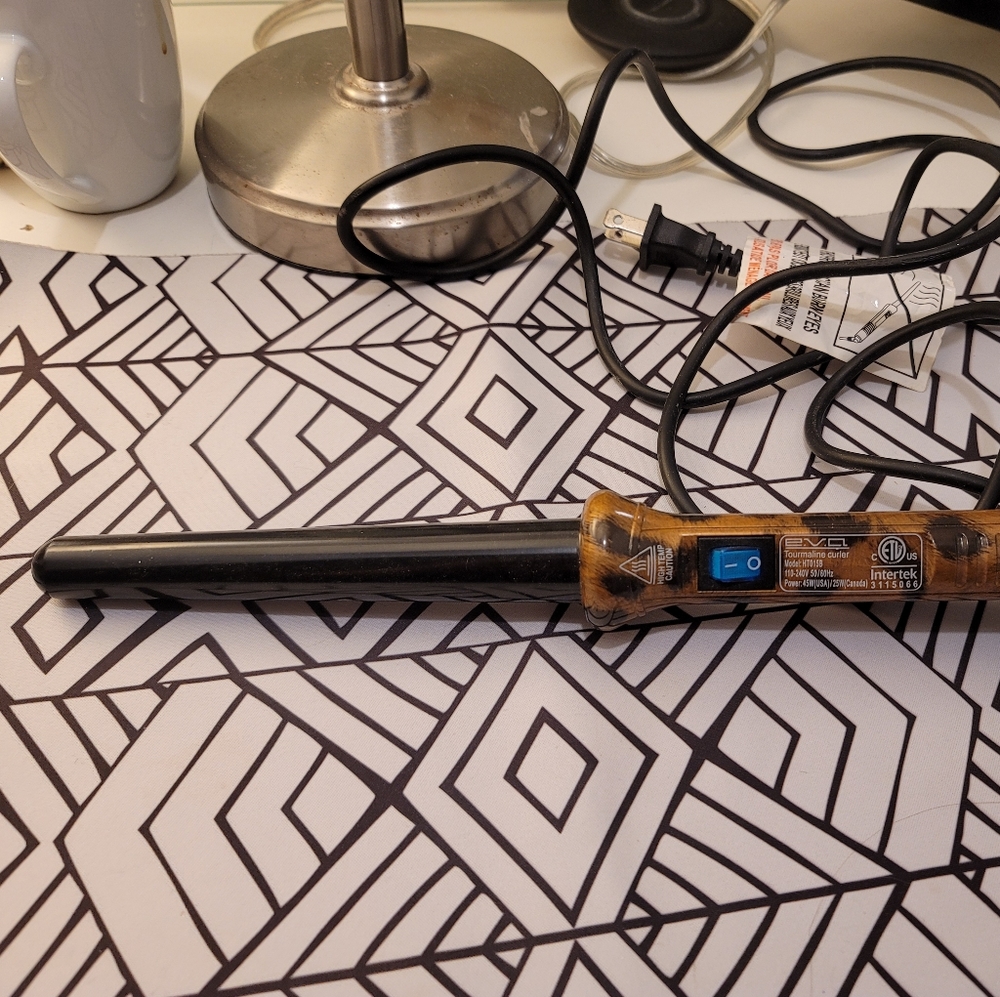 Evo The Hair Revolution- Professional Tournaline